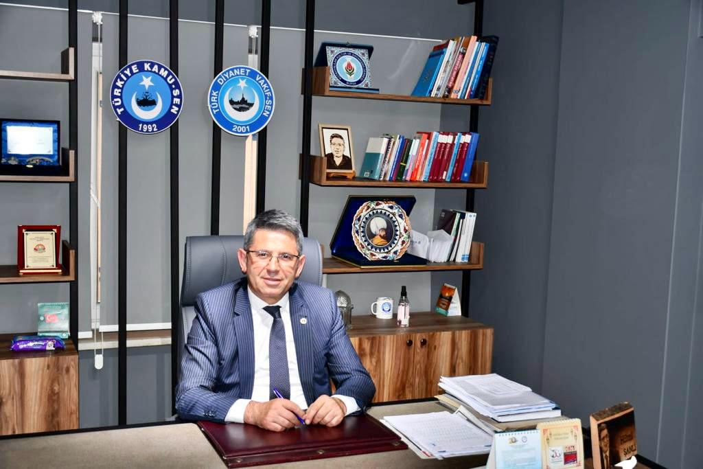 Türk Diyanet Vakıf-Sen; “Milli ve Manevi Değerlere Sahip Çıkmak Suç Değildir”