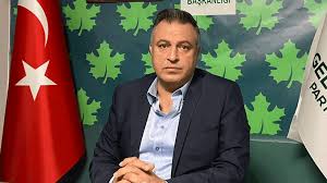 Mahir Sayın’dan Anneler Günü mesajı: “Annelik, milletin kararlılığını ve merhametini bir arada taşıyan tek misyondur”