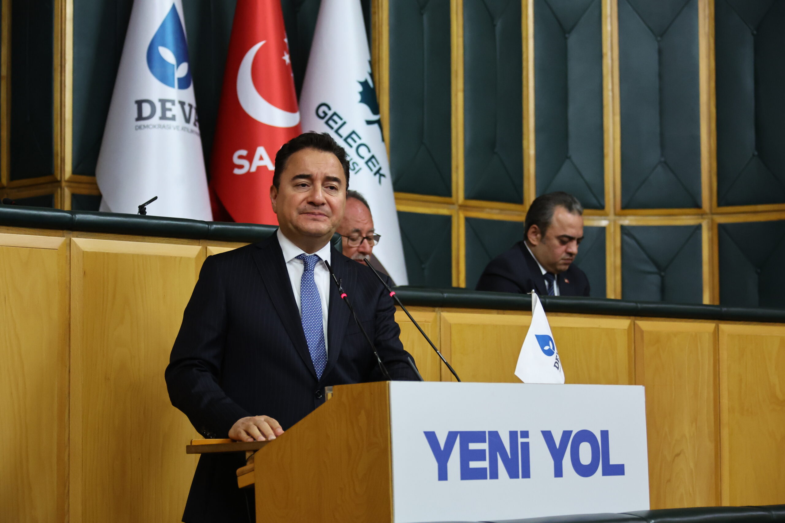 Ali Babacan’dan iktidara Gazze tepkisi: “Hükûmetin tepkisi tabiri caizse klavye delikanlılığından ibaret”