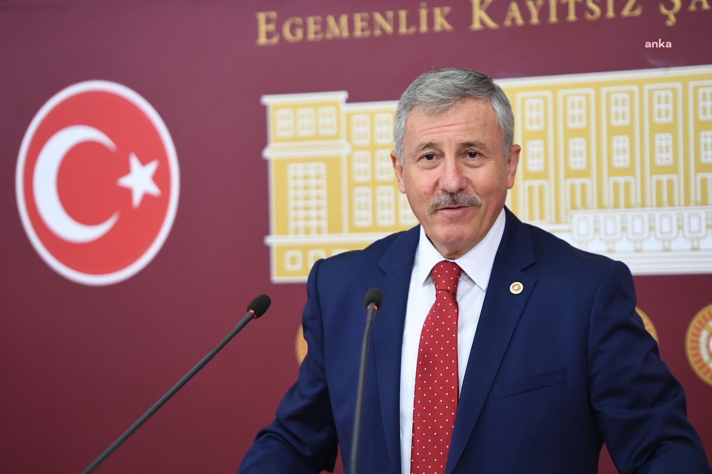 İstanbul’da Yeşil Alan Oranı En Düşük İlçeler Açıklandı: Selçuk Özdağ’dan Sert Tepki