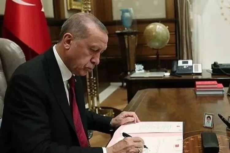 7 üniversiteye yeni fakülte… 3 üniversitede bazı birimler kapatıldı!