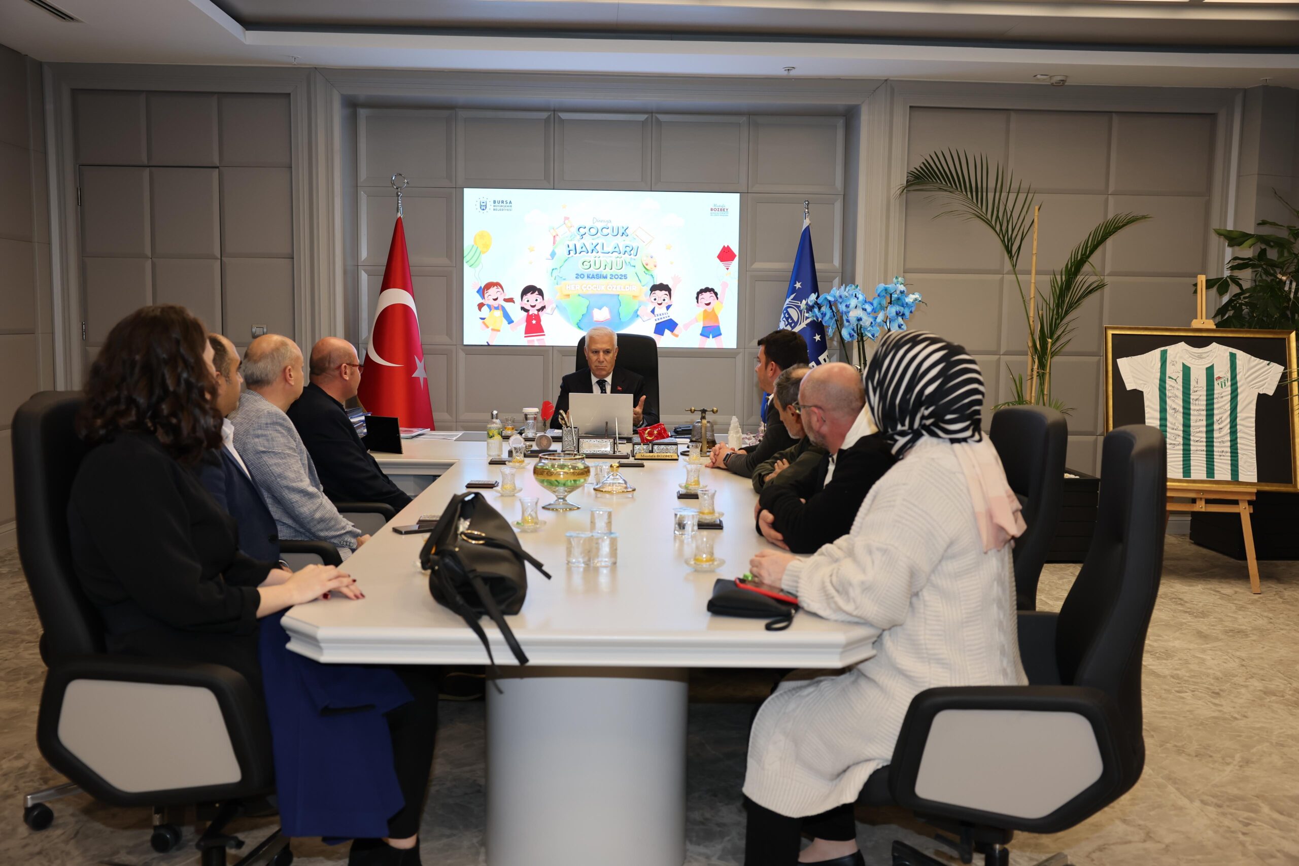 “Adaletsizliğe Geçit Yok!”