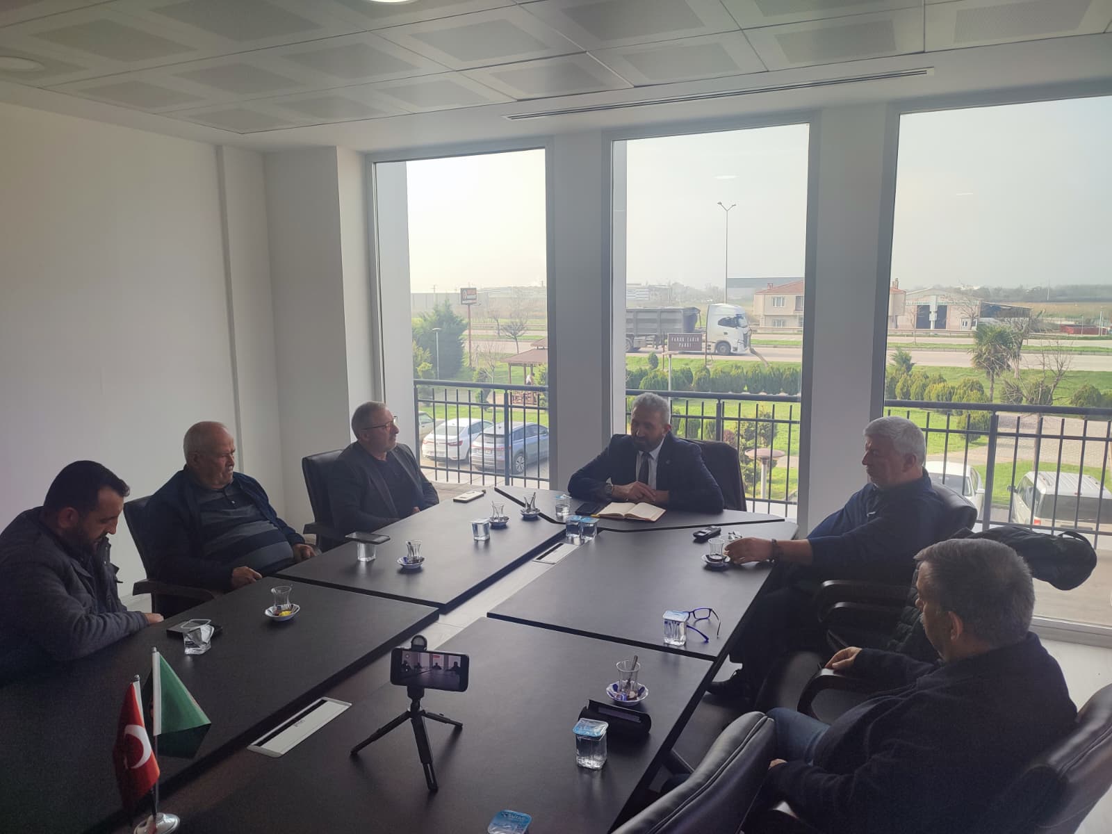 Karacabey Çiftçisini Sadakaya Muhtaç Ettiniz!