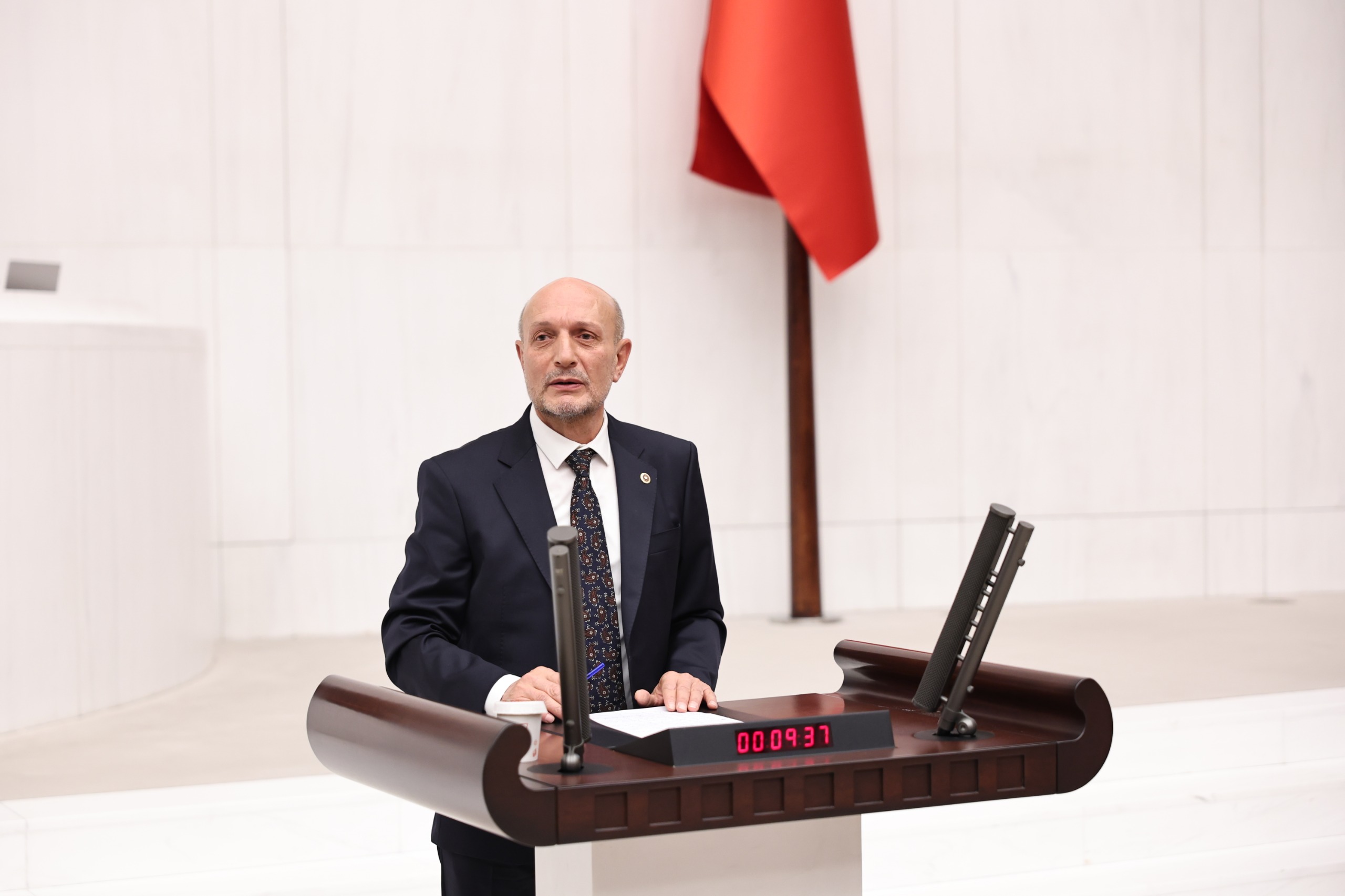 Saadet Partisi Bursa Milletvekili Mehmet Atmaca: “2026 Bütçesi Ulaştırmada Yatırım Değil, Durgunluk Vaat Ediyor”