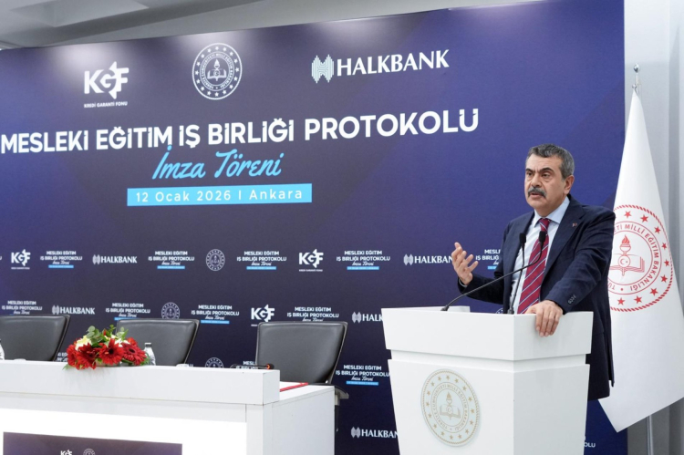 Mesleki eğitimde girişimcilik desteği… 3,7 milyar TL’lik protokol imzalandı