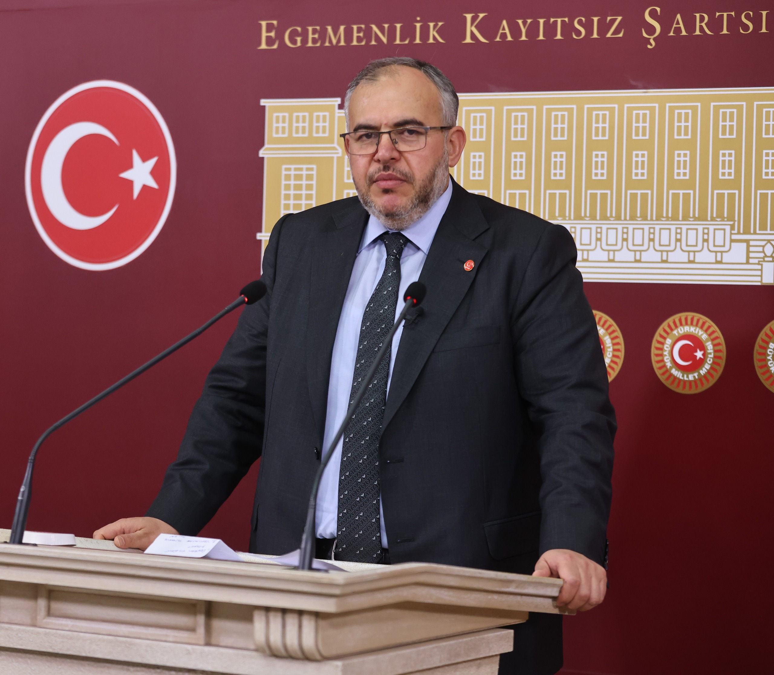 SAADET PARTİLİ ÇALIŞKAN: “BUGÜN BAYRAM DEĞİL YAS GÜNÜDÜR; DEPREMZEDEYİ FAİZE KURBAN ETMEYİN!”