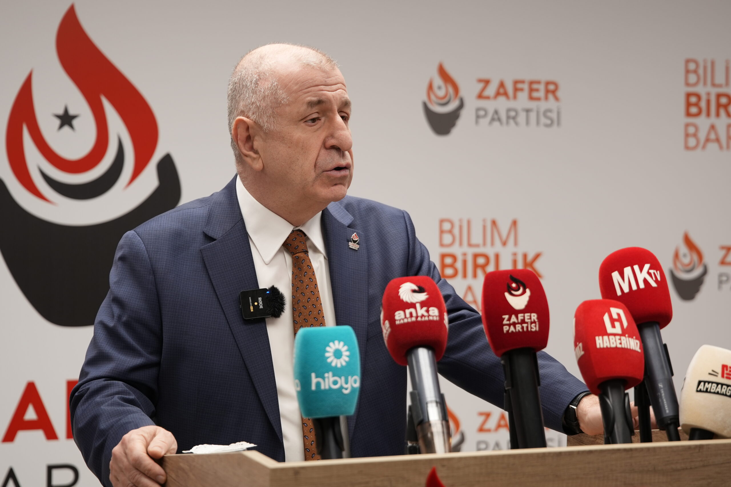 Ümit Özdağ: “Türkiye ağır ekonomik kriz yaşıyor, rezervler eriyor; ateşkes kırılgan”