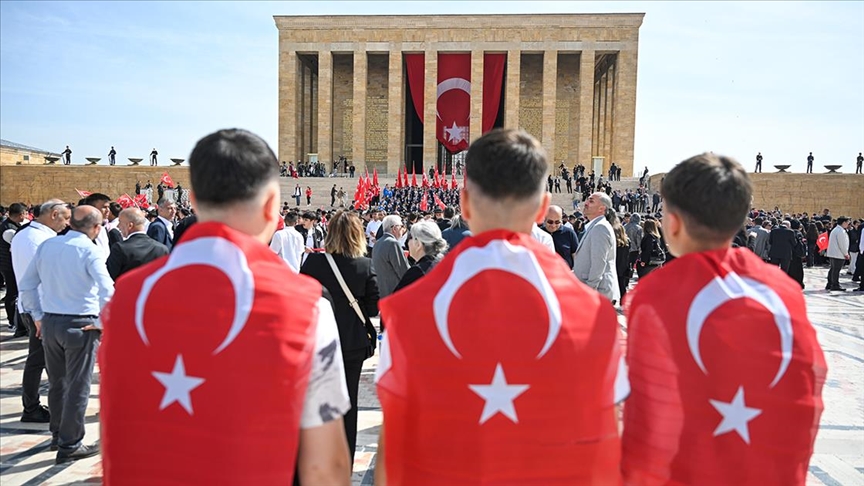 19 Mayıs’ın Işığı: Gençlik ve Umut