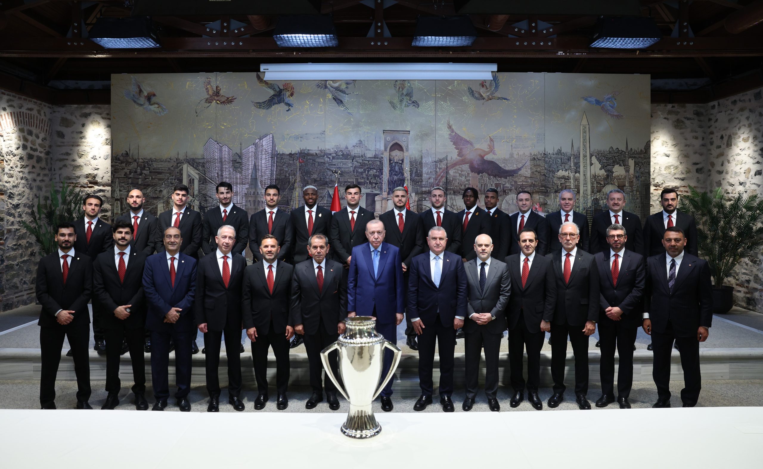 Galatasaray Başkanı Erdoğan’ı Ziyaret Etti