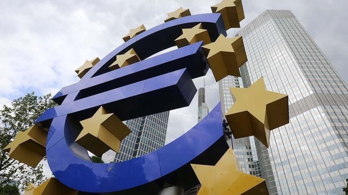 AB ve Euro Bölgesi Nisan İşsizlik Verileri Açıklandı