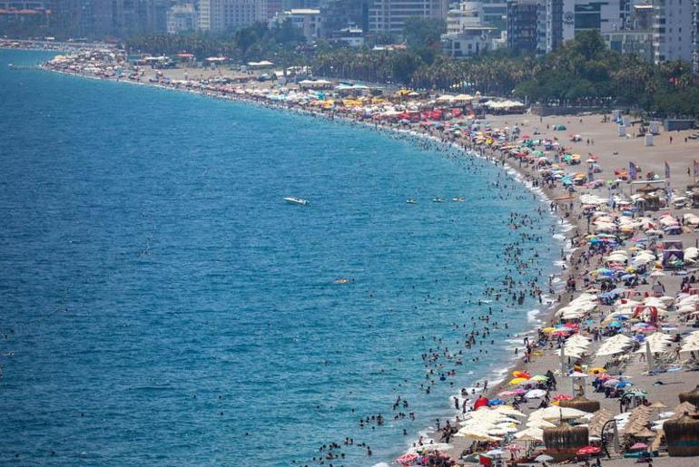 Antalya Havalimanı’nın Mayıs Yoğunluğu