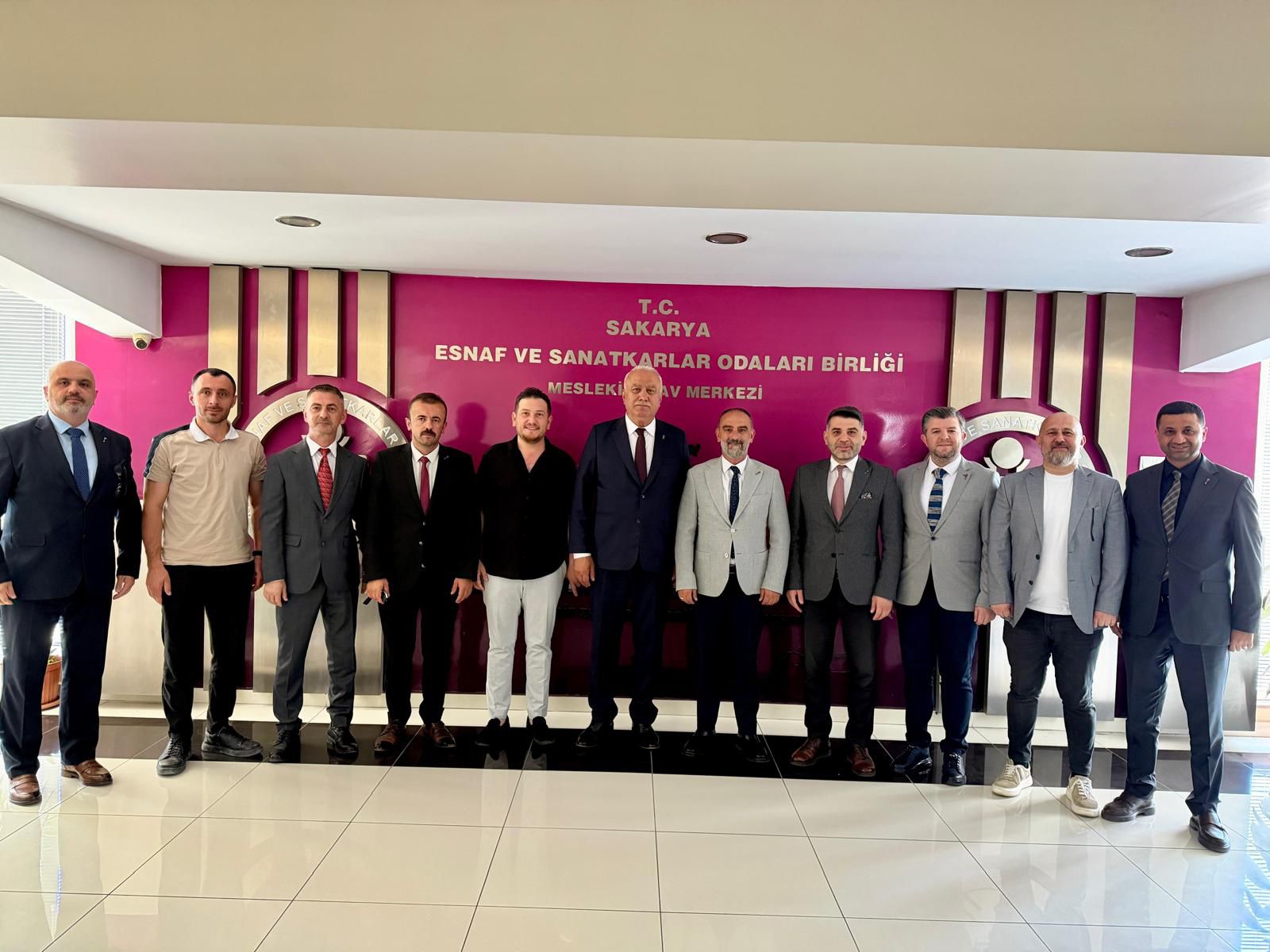 Hakan Yazıcı: Esnafın Güçlenmesi Şehrin Güçlenmesidir.