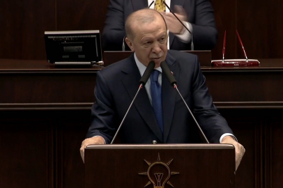 Erdoğan: Mücadelemiz koltuk için değil, hizmet içindir.